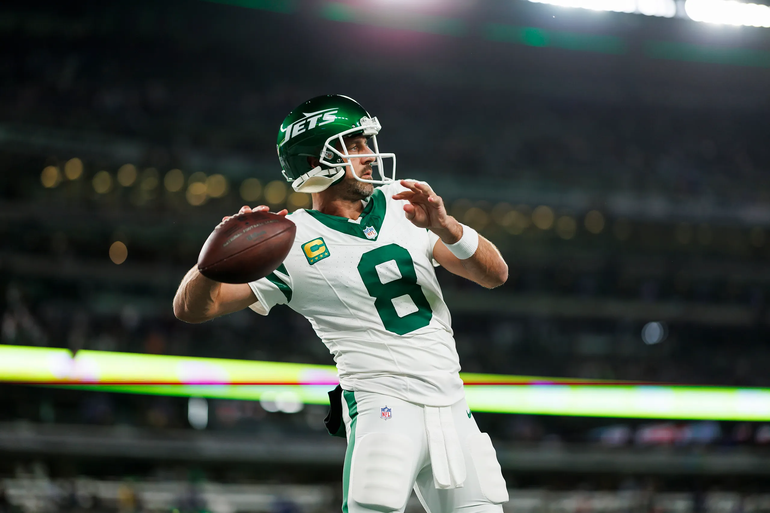 Aaron Rodgers Insider Disputes "Wildly Inaccurate" Steelers Contract Leak