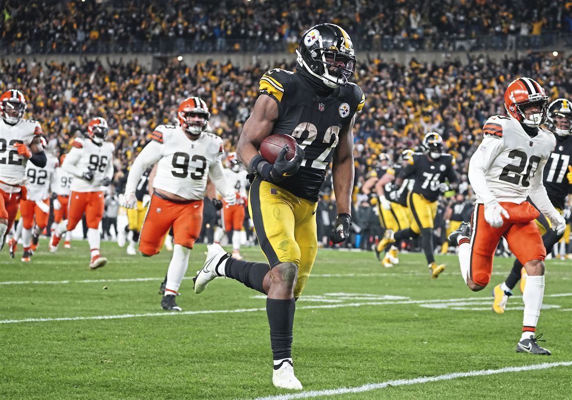Najee Harris' 'amazing' rookie season earns him team rookie of the year honors | Pittsburgh Post-Gazette