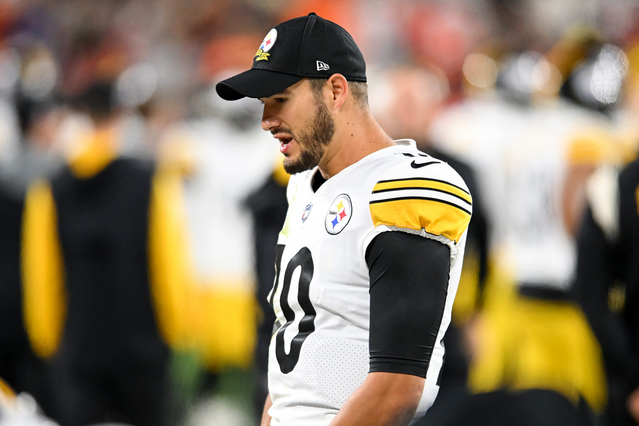 Steelers Captain'S Contract Dispute: What You Need To Know. - yvcnlp7