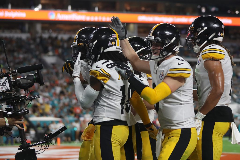 Steelers Legend Ben Roethlisberger Honored That At Least Someone Still  Wanted Him At Quarterback In 2022
