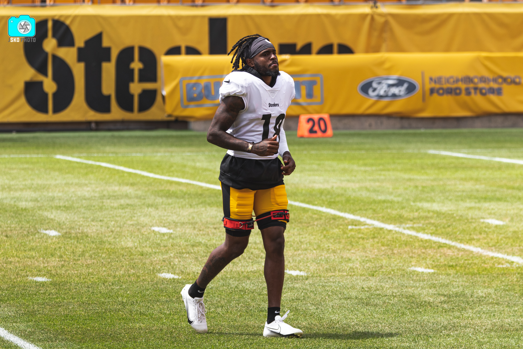 Steelers WR Diontae Johnson