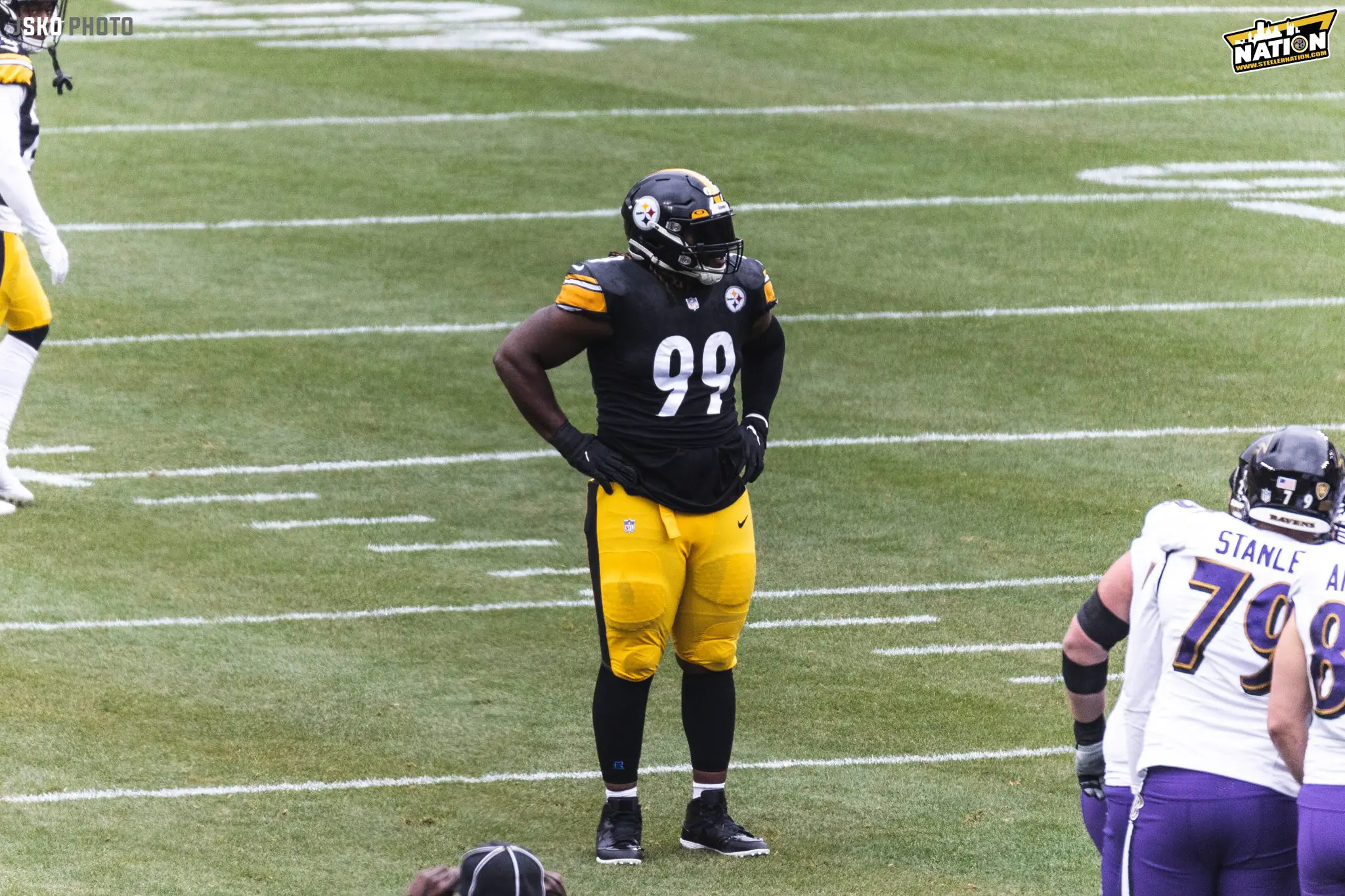 REPORT Steelers Bring Back Larry Ogunjobi On Big 3 Year Contract