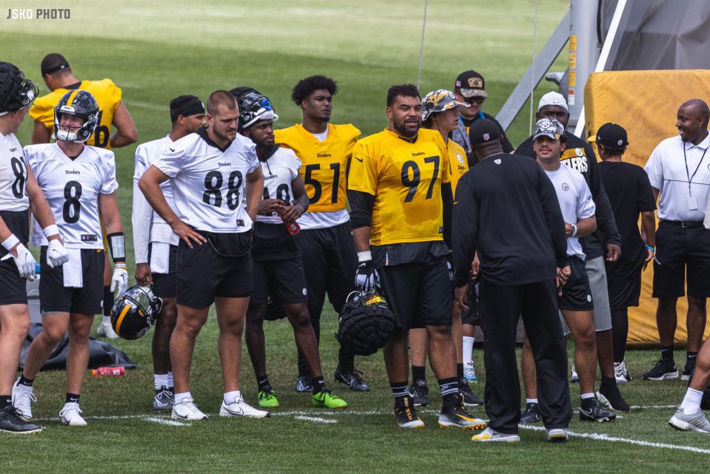 Steelers Tomlin and Team