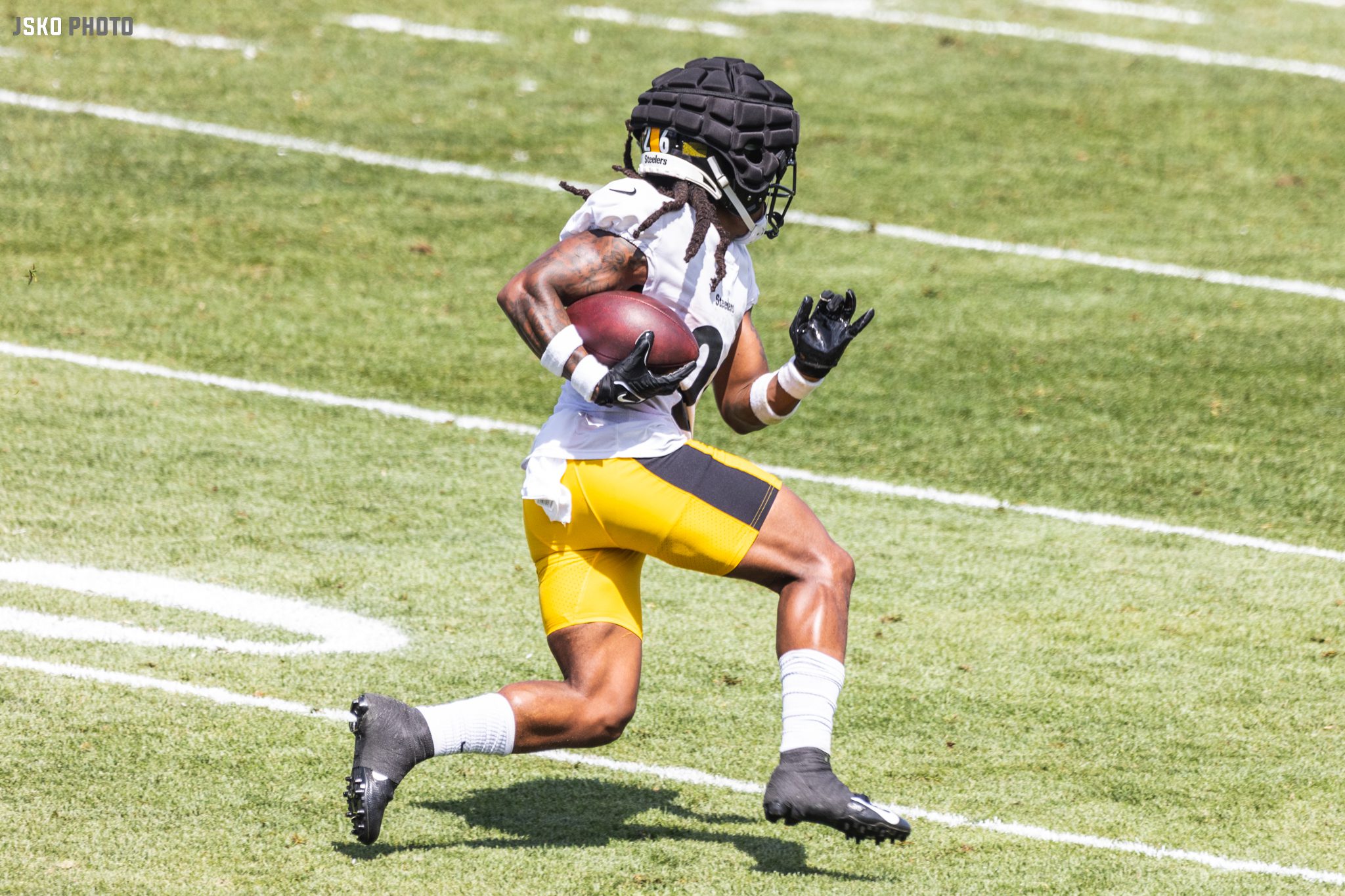 Steelers Anthony McFarland Jr.