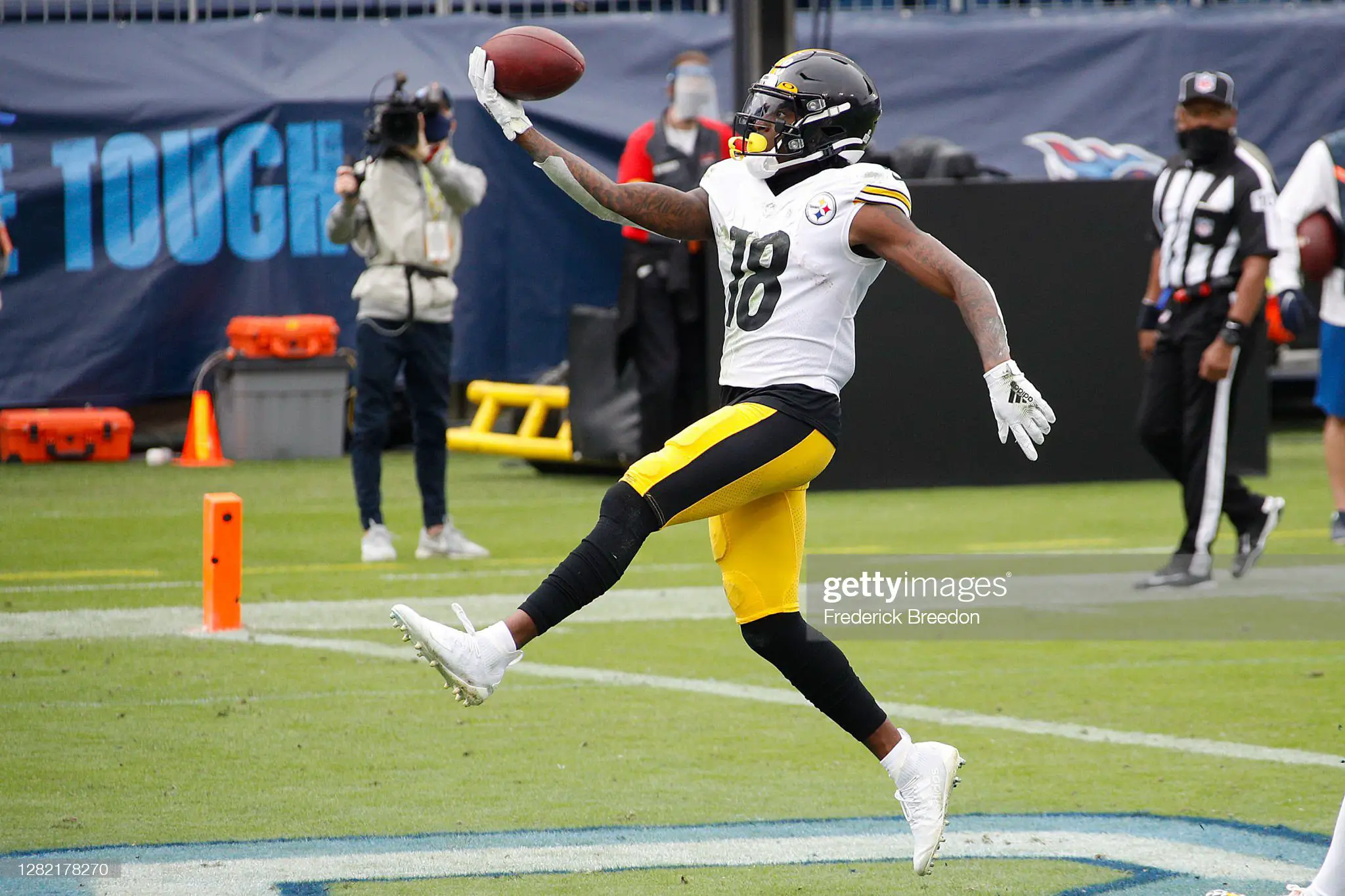 Steelers Diontae Johnson