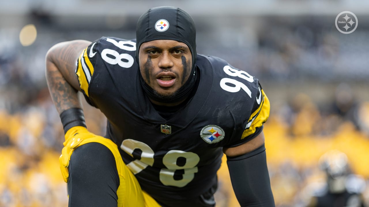 Steelers #39 DeMarvin Leal Accused Of Taking His Foot Off The Gas During Steelers #39 DeMarvin Leal Accused Of Taking His Foot Off The Gas During