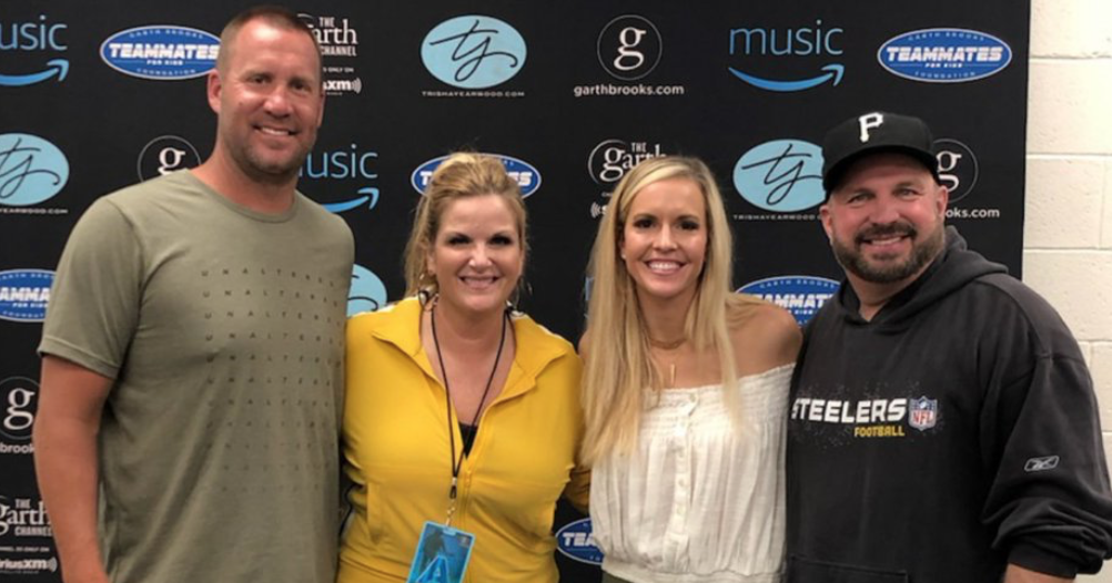 Steelers' Kenny Pickett Absolutely Slams A Beer With Luke Combs; Plus A