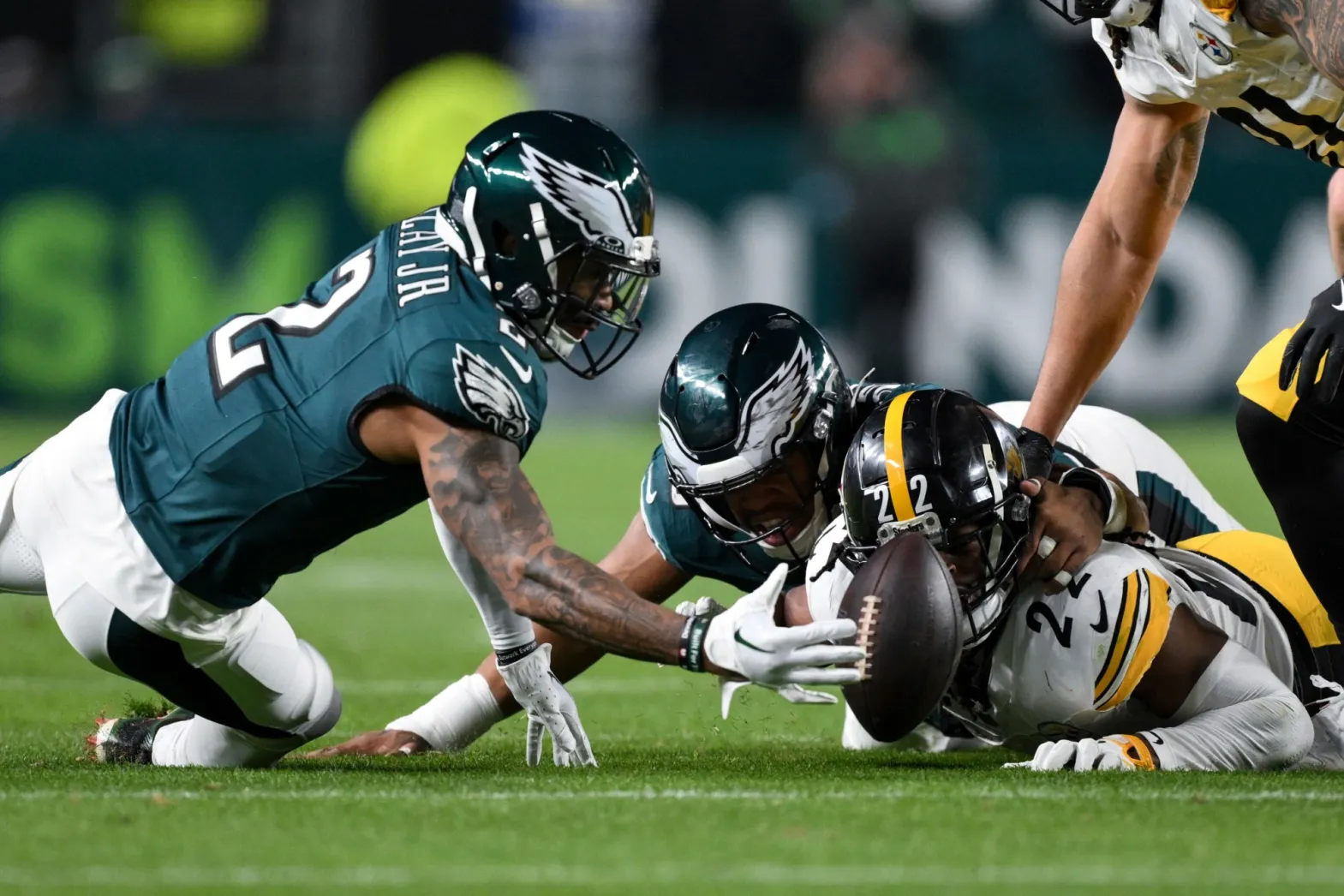 Steelers' Najee Harris Explains His Crushing Turnover Against The  Philadelphia Eagles