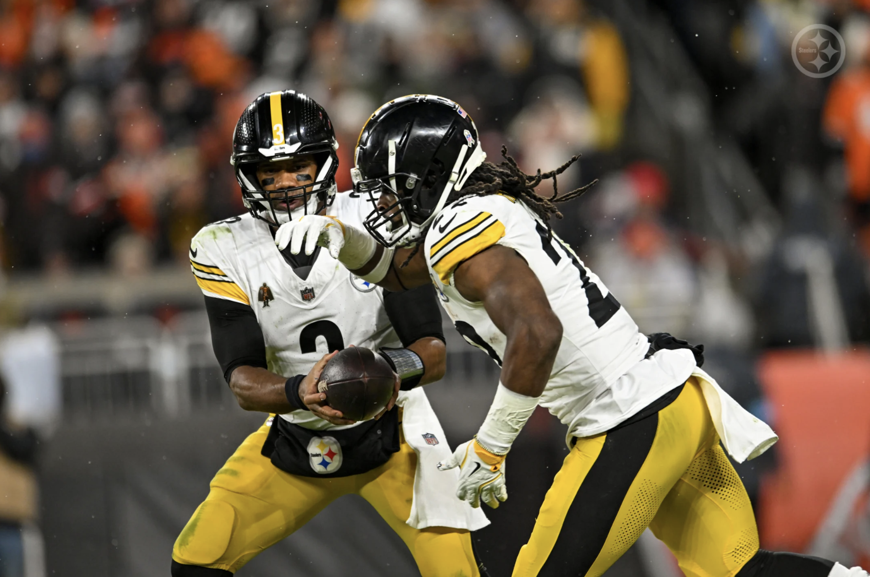 Steelers' Bryant McFadden Hits Team With Lack Of Urgency Claim After
