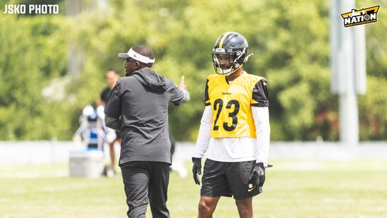 Steelers' Darius Slay Understands The Unique Challenge Of Facing Joe Flacco. Photo by Jordan Schofield / SteelerNation (X: @JSKO_PHOTO)