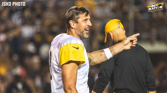 Aaron Rodgers Gives Honest Feedback On Steelers' 2025 Offensive Weapons. Photo by Jordan Schofield / SteelerNation (X: @JSKO_PHOTO)