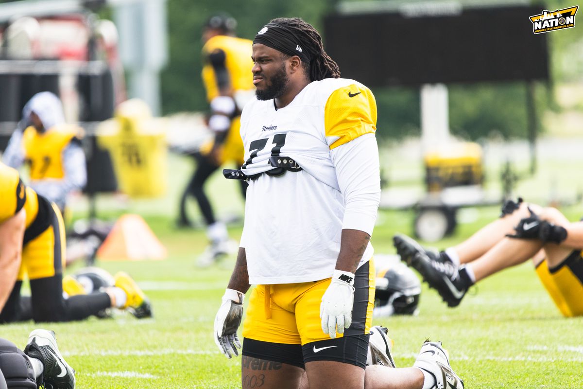 Steelers Max Iheanachor Steelers Max Iheanachor