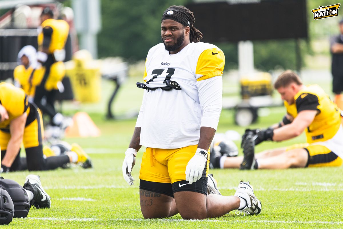 Steelers Max Iheanachor Steelers Max Iheanachor