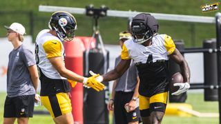 Steelers' Passing Game Is Seriously Starting To Raise Red Flags Ahead Of NFL Trade Deadline: "Should Have Been Caught" (Steelers News). Photo by Jordan Schofield / SteelerNation (X: @JSKO_PHOTO)