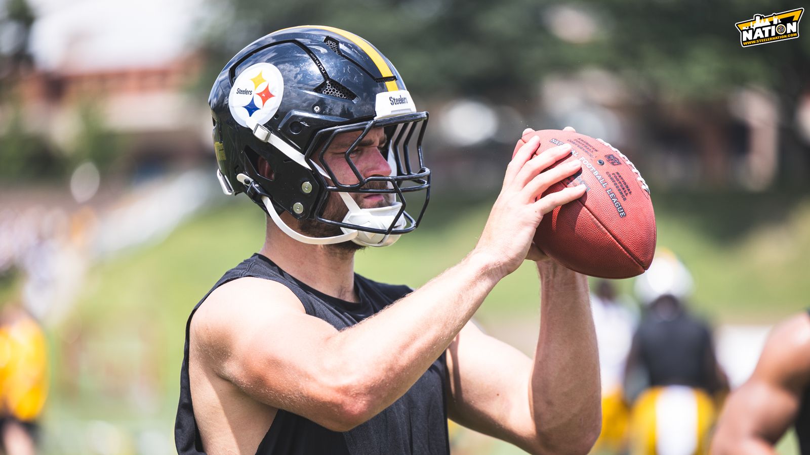 Pat Freiermuth’s Hidden Frustration With Steelers Coaches Finally Comes To Light (Steelers News). Photo by Jordan Schofield / SteelerNation (X: @JSKO_PHOTO)