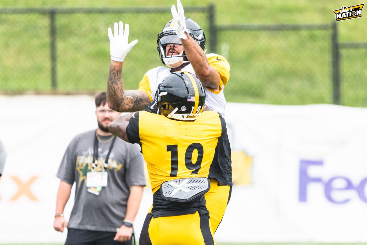 Steelers Michael Pittman Jr. Doneiko Slaughter