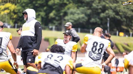 Steelers Kenny Pickett Eddie Faulkner Pat Freiermuth