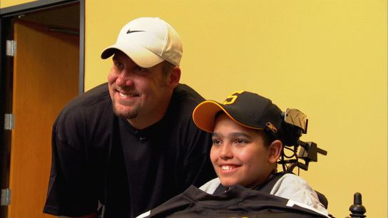 Steelers' Ben Roethlisberger Creates A Powerful Moment At Dayton Children’s Hospital (Steelers News)