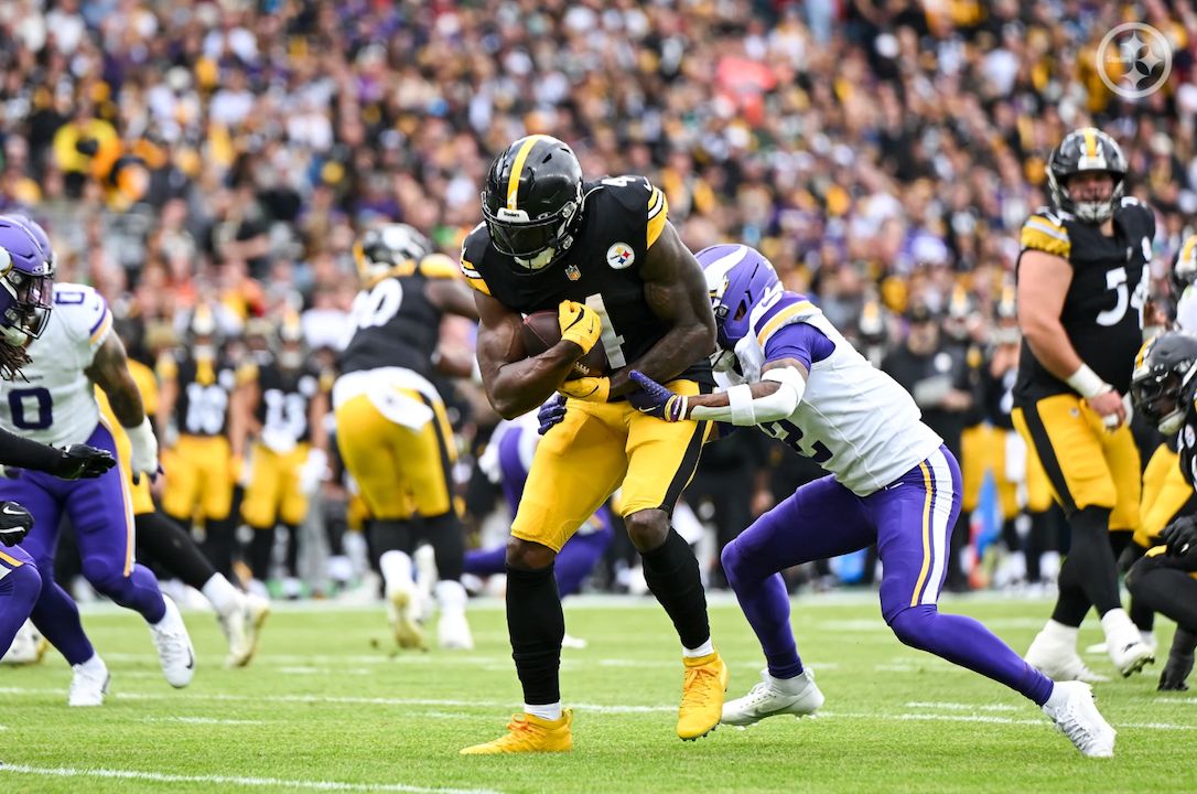 Steelers' DK Metcalf Steelers' DK Metcalf