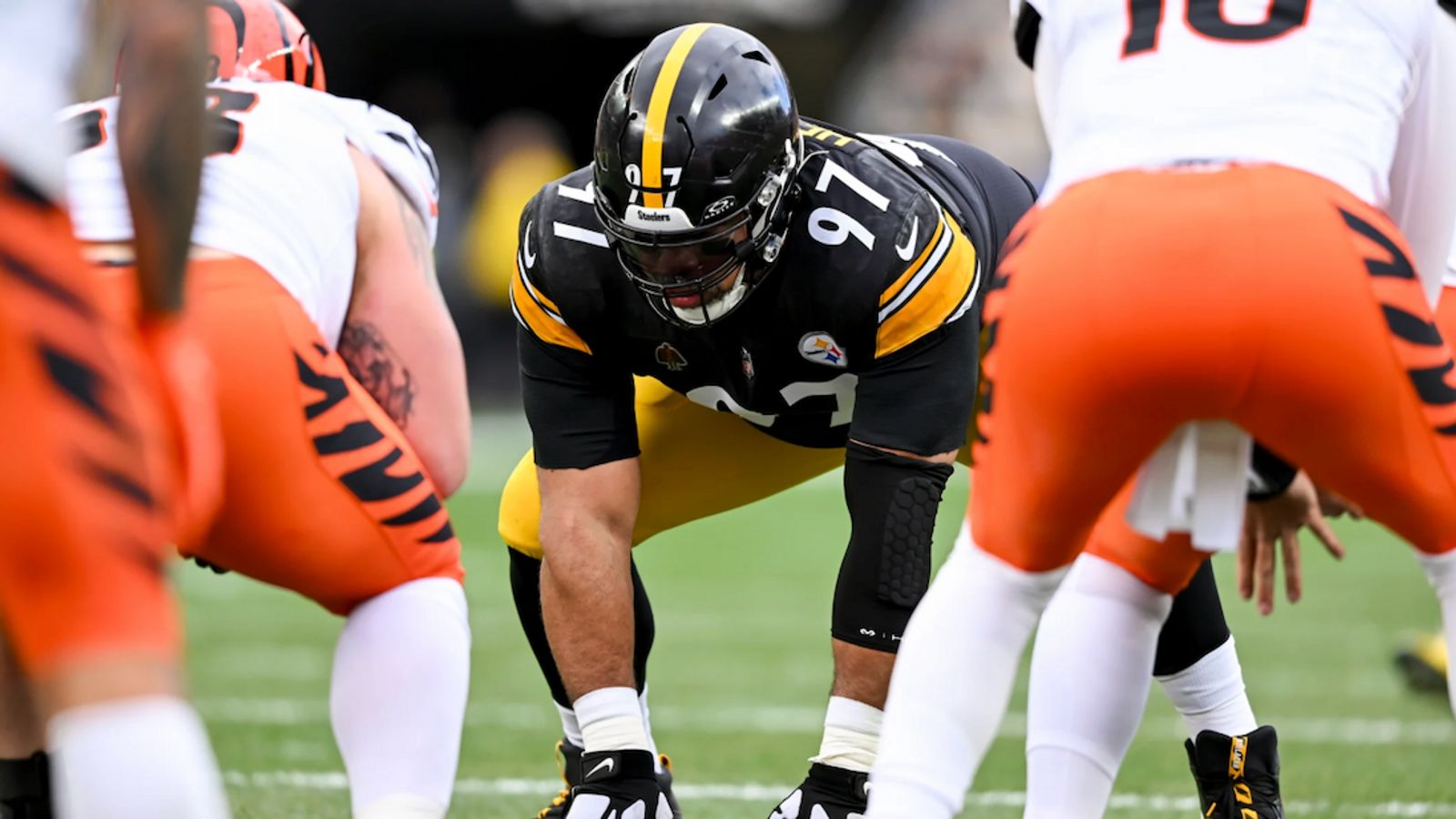 Steelers' Cameron Heyward Reveals The Exact Moment Cincinnati Finally Looked Vulnerable (Steelers News). Photo by Karl Roser / Pittsburgh Steelers