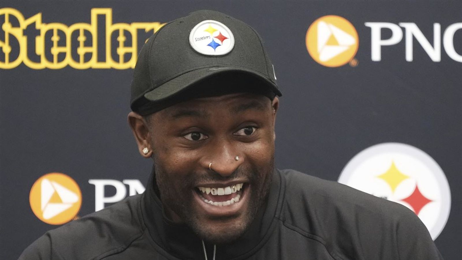 Steelers' DK Metcalf's Sideline Meltdown Is Met With Huge Criticism From Former Lions WR Golden Tate (Steelers News). Photo by Associated Press