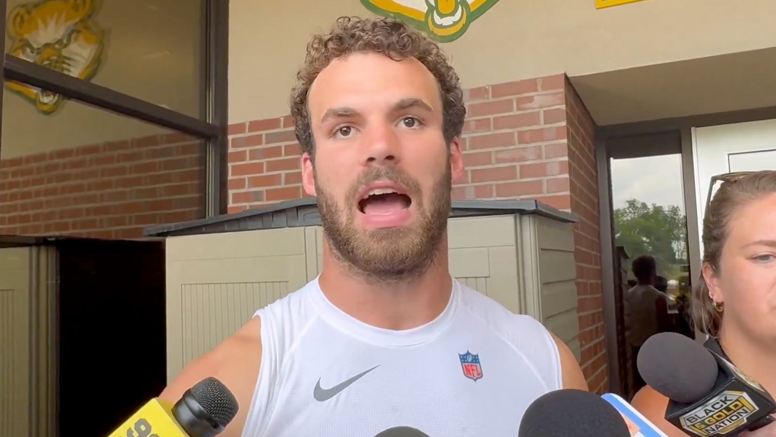 Steelers' Payton Wilson Fires Off Hilarious Warning To Jaylen Warren (Steelers News). Photo by 93.7 The Fan / X