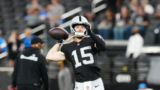 Ex-Steelers QB Kenny Pickett Faces Big Adversity In Raiders Debut. Photo by Stephen R. Sylvanie / Imagn Images