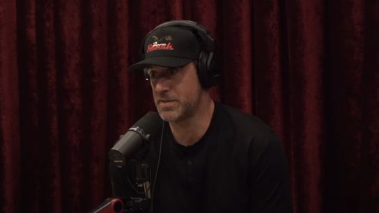 Aaron Rodgers Drops Massive Clue On Joe Rogan Podcast About Steelers Hold Up. Photo by The Joe Rogan Experience