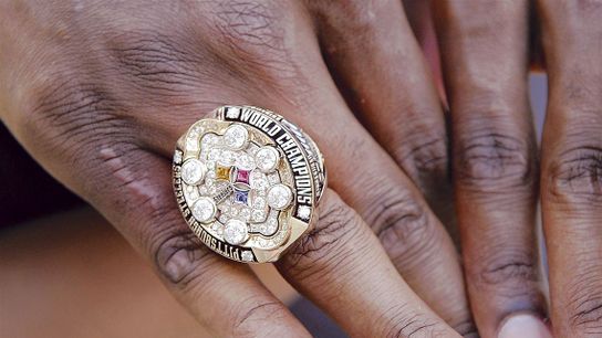 Steelers' Super Bowl Champion Shares Heartbreaking Story Behind Selling His Championship Rings (Steelers News)