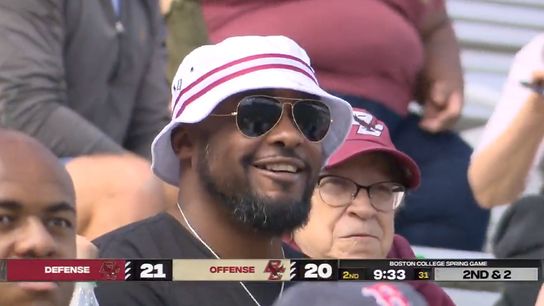 Steelers' Mike Tomlin's Son Dino Tomlin Unleashes Epic Rant After NFL Trade Deadline. Photo by ESPN College Football