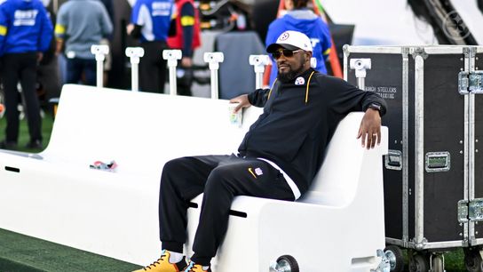 Fans Hear Steelers' Mike Tomlin Use Crazy Excuse To Defend Pittsburgh's Lack Of Pass Rush Against Bengals (Steelers News). Photo by Karl Roser / Pittsburgh Steelers