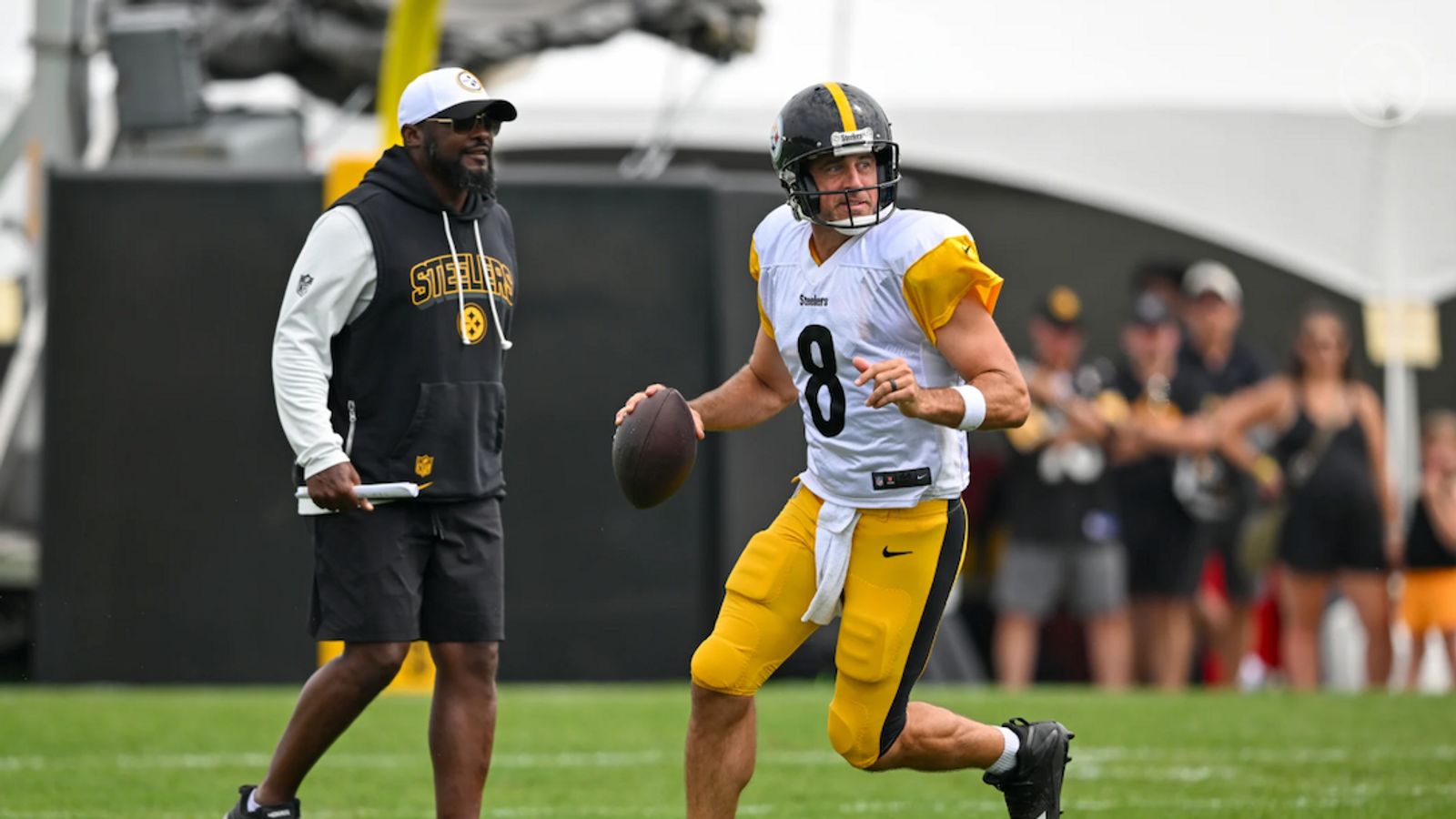 Steelers' Aaron Rodgers Reportedly Had A Lifting Accident That Caused Problems In 2025 (Steelers News). Photo by Karl Roser / Pittsburgh Steelers