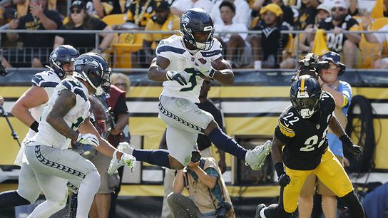 Steelers' "Great Defense" Gets Exposed After Making NFL History For Horrendous Reason. Photo by Hawk Blogger / X