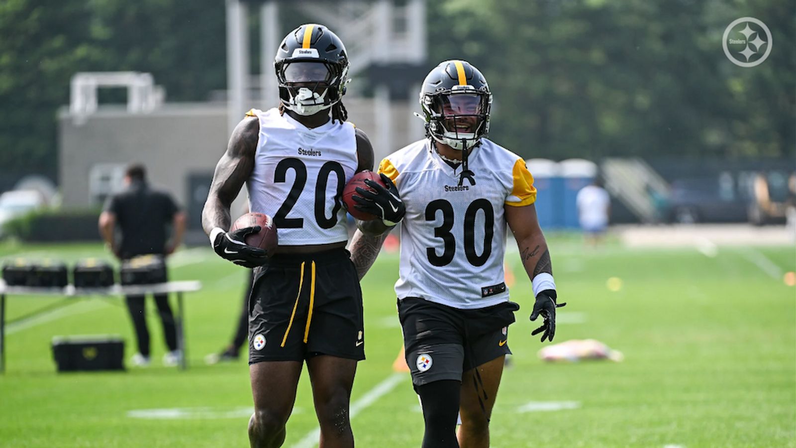 Steelers' Arthur Smith Gets Super Honest About The Running Back Room For 2025 (Steelers News). Photo by Taylor Ollason / Pittsburgh Steelers