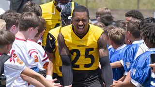 "I'm A Little Concerned": Steelers Insider Worries About DeShon Elliott (Steelers News). Photo by Sebastian Foltz / Pittsburgh Post-Gazette