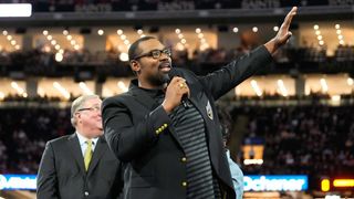 Steelers Should Be Thrilled With Latest Hire: "You Have To Love What Jahri Evans Brings" (Steelers News). Photo by Michael C. Hebert / New Orleans Saints