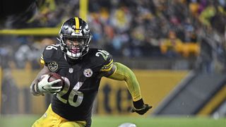 Steelers' Le'Veon Bell Takes Direct Shot At Kevin Colbert For 2018 Contract Drama (Steelers News). Photo by Peter Diana / Pittsburgh Post-Gazette