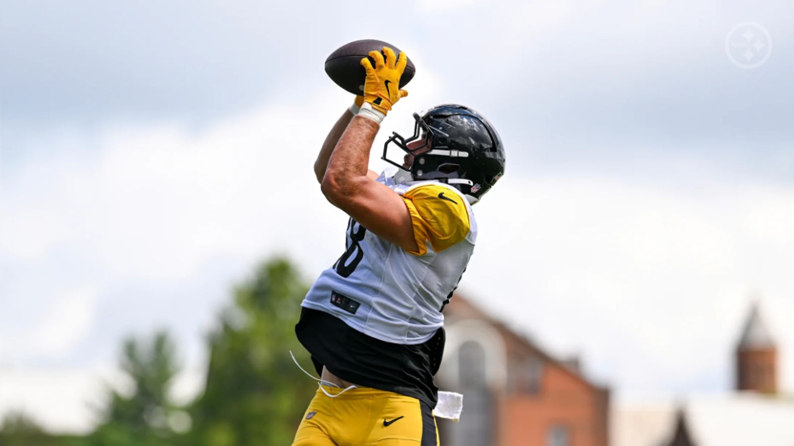 Steelers' Pat Freiermuth Shares Moments He Is Grateful For From Offseason With Veteran Teammate (Steelers News). Photo by Jordan Perez / Pittsburgh Steelers
