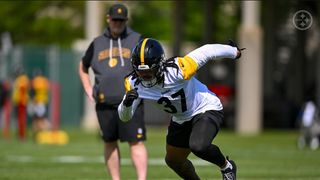 Steelers Rookie Riley Nowakowski Reveals Awesome Opportunity With Superstar Mentors (Steelers News). Photo by Karl Roser / Pittsburgh Steelers