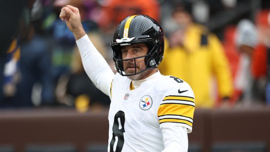 Steelers' Aaron Rodgers Pulls Off Completely Selfless Act Proving He's Misunderstood (Steelers News)