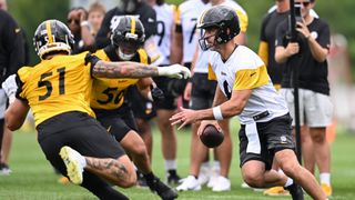 Steelers' Super Bowl Aspirations Are Clear For Aaron Rodgers: "That's Why I Came Back" (Steelers News). Photo by Barry Reeger / Imagn Images