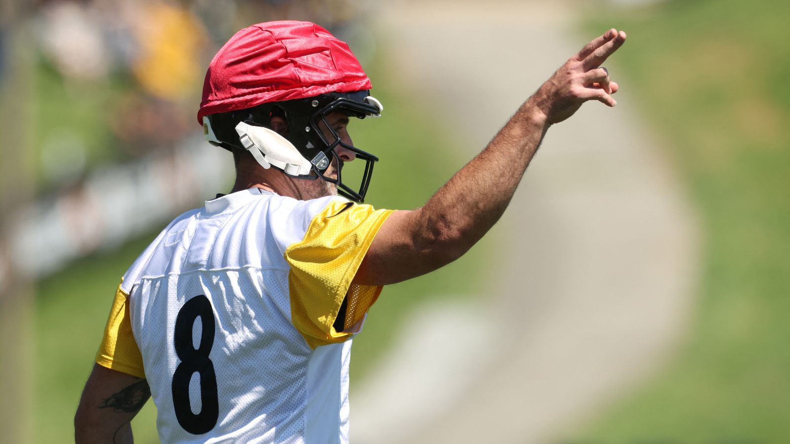 "I Was Pale And Looked Like S***": Steelers' Aaron Rodgers Strong Sickness Caused Big Proble (Steelers News). Photo by  Charles LeClaire / Imagn Images