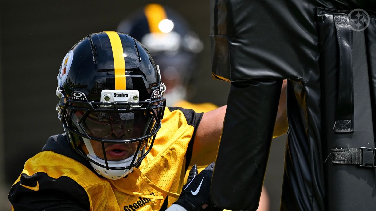 Steelers May Give Alex Highsmith Harsh Reality Check: "It Doesn't Look Good" (Steelers News). Photo by Alysa Rubin / Pittsburgh Steelers