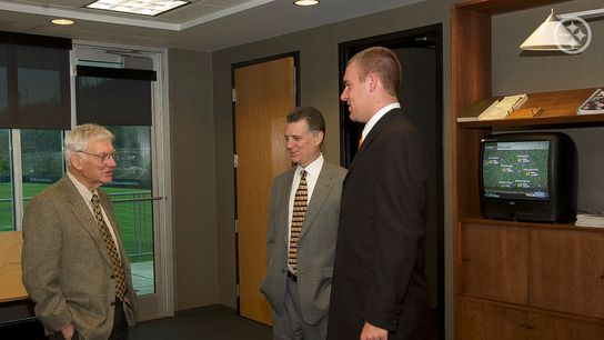 Steelers Great GM Kevin Colbert Detailed Private Conversation That Led To Selecting Ben Roethlisberger In 2004 (Steelers News)