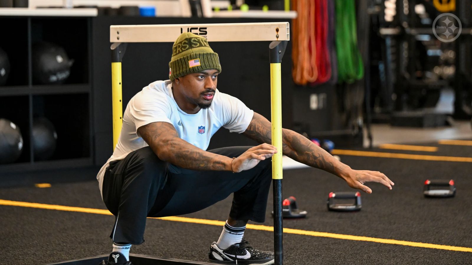 Steelers' DeShon Elliott Opened Up About Shocking Offseason Move: "What The F*ck Are We Doing?" (Steelers News). Photo by Karl Roser / Pittsburgh Steelers