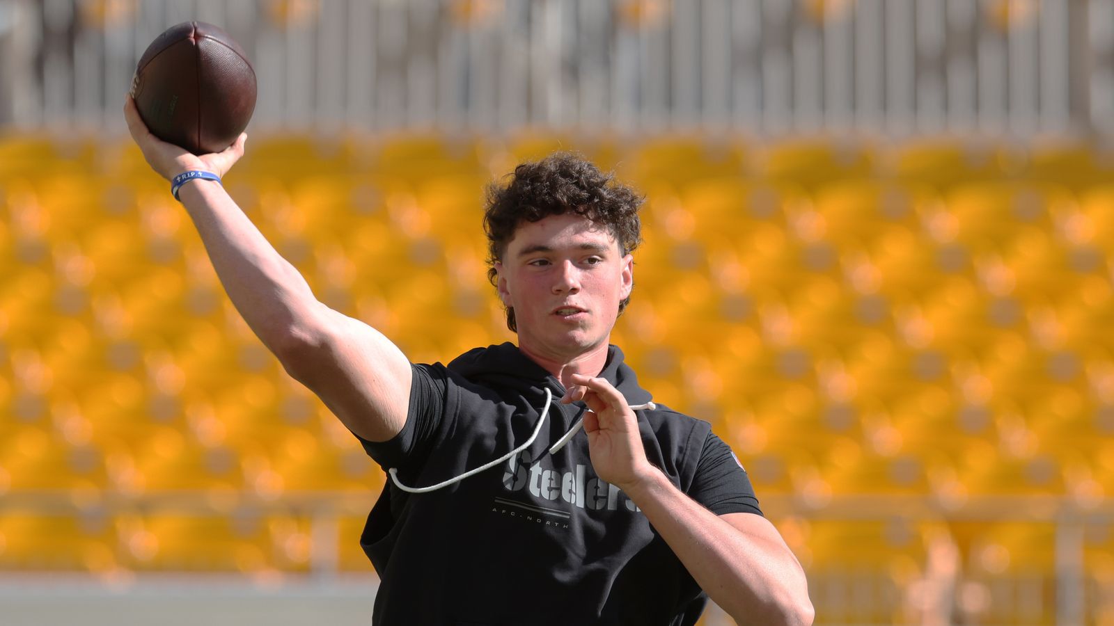 Steelers Could Have Drew Allar's Name Mentioned In Trade Talks As The Polarizing Quarterback Market Takes Shape (Steelers News). Photo by Charles LeClaire / Imagn Images