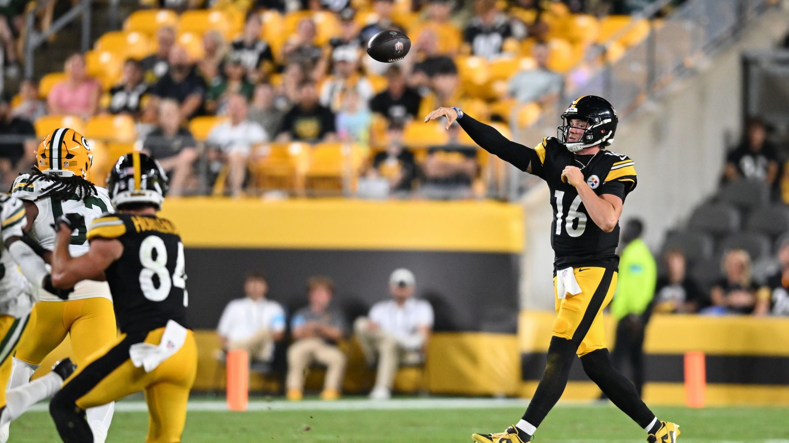 Steelers' Mike McCarthy Exposed The Organization's True Feelings On The Future Of Drew Allar (Steelers News). Photo by Barry Reeger / Imagn Images