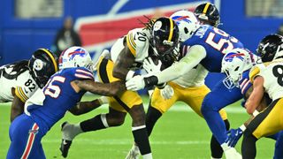 Steelers Fans Get A Great Look At What Went Wrong With Kaleb Johnson After His Trade To The Packers (Steelers News). Photo by Mark Konezny / Imagn Images