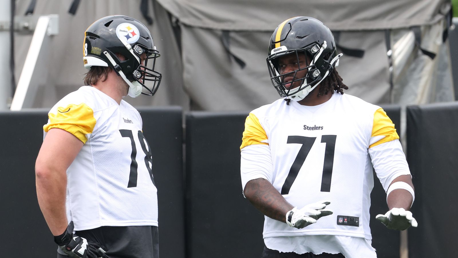 Steelers Get Unfortunate News About Rookie Max Iheanachor Returning From Injury (Steelers News). Photo by Charles LeClaire / Imagn Images