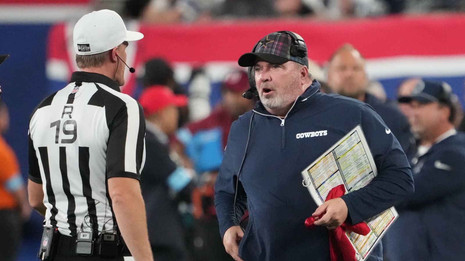 Steelers Get Bad News About Controversial Officiating Crew For Clash With Bengals (Steelers News). Photo by Robert Deutsch / Imagn Images